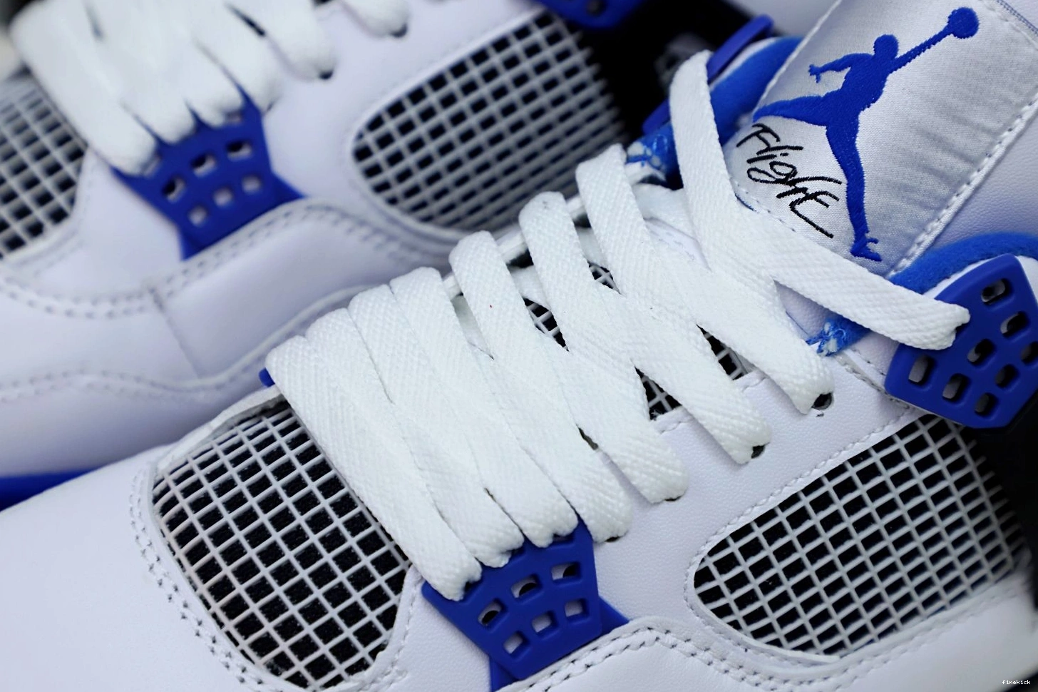 4 JORDAN MOTORSPORTS RETRO AIR 0123